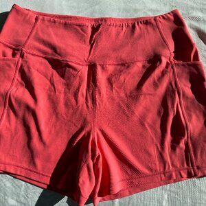Duluth trading co. womens shorts size large